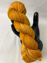 Flock Sock: Topaz | 75/25 Superwash Merino/Nylon Fingering Weight Yarn | 436 yds