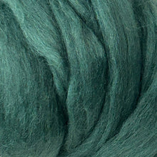 Cheviot Dyed Wool Top Buckingham Green ~ 4 oz, Brecknock Hill Limited Edition