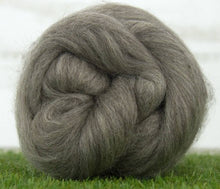 Grey Shetland Natural Wool Top, 4 oz