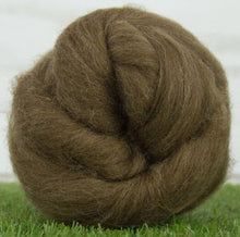 Moorit Shetland Natural Wool Top, 4 oz