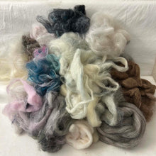 Spinners Bag O'Wool (MFB5) 12 ounces