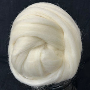 Merino Natural White Wool Top, 23 Micron ~ Superwash / 2.6 oz Smaller Section