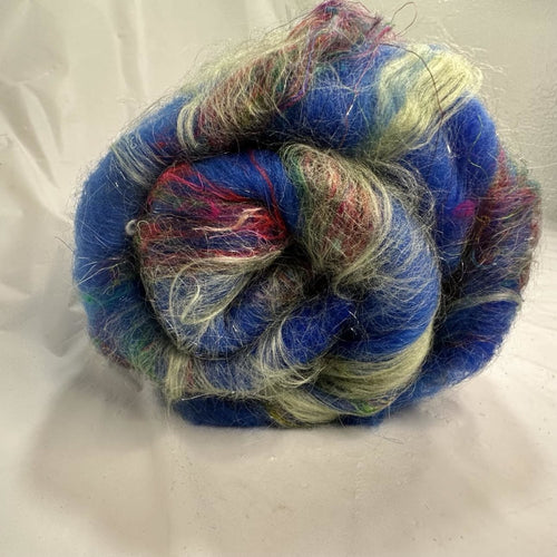 Mermaids Playing(Gab7) ~ Superb Art Batt 3.5 Oz By Fairytailspun Fiber