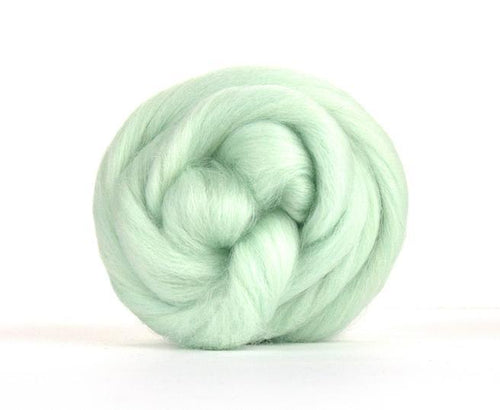 Corriedale Dyed Wool Top Peppermint ~ 4 Oz Fiber
