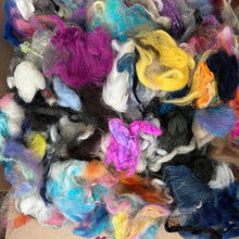 Spinners Small Scraps Extravaganza! ~  Big 5 oz Grab Bag Mill End Fleece Wool Top